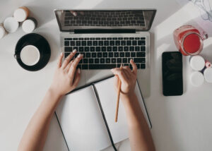 How AI Is Changing Content Writing Forever – A Game-Changer for Bloggers & Creators