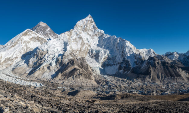 Manaslu Circuit Trek Guide: Nepal’s Hidden Himalayan Gem