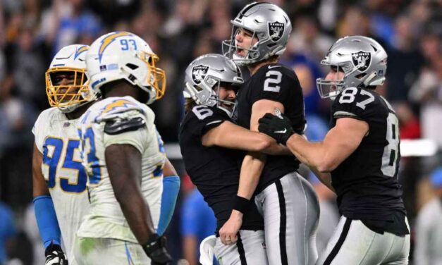 Raiders vs Chargers: MNF 2025 Preview & Prediction